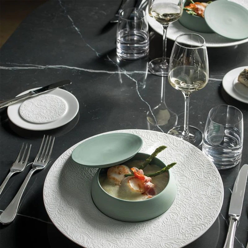 L Couture Dessert Plates, Set of 4