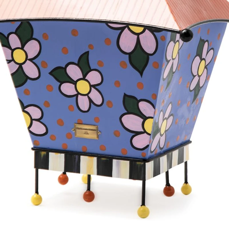 Avant Garden Birdhouse