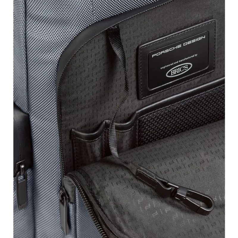 Roadster Pro M1 Backpack