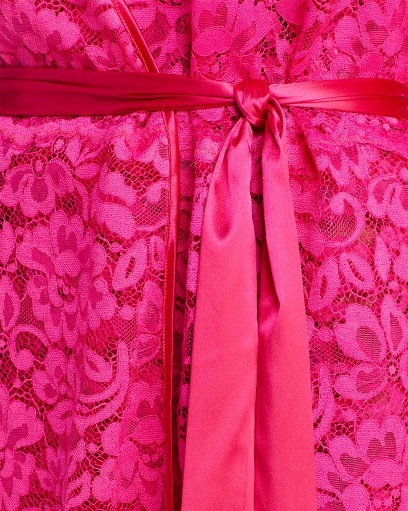 Magnolia Lace Robe