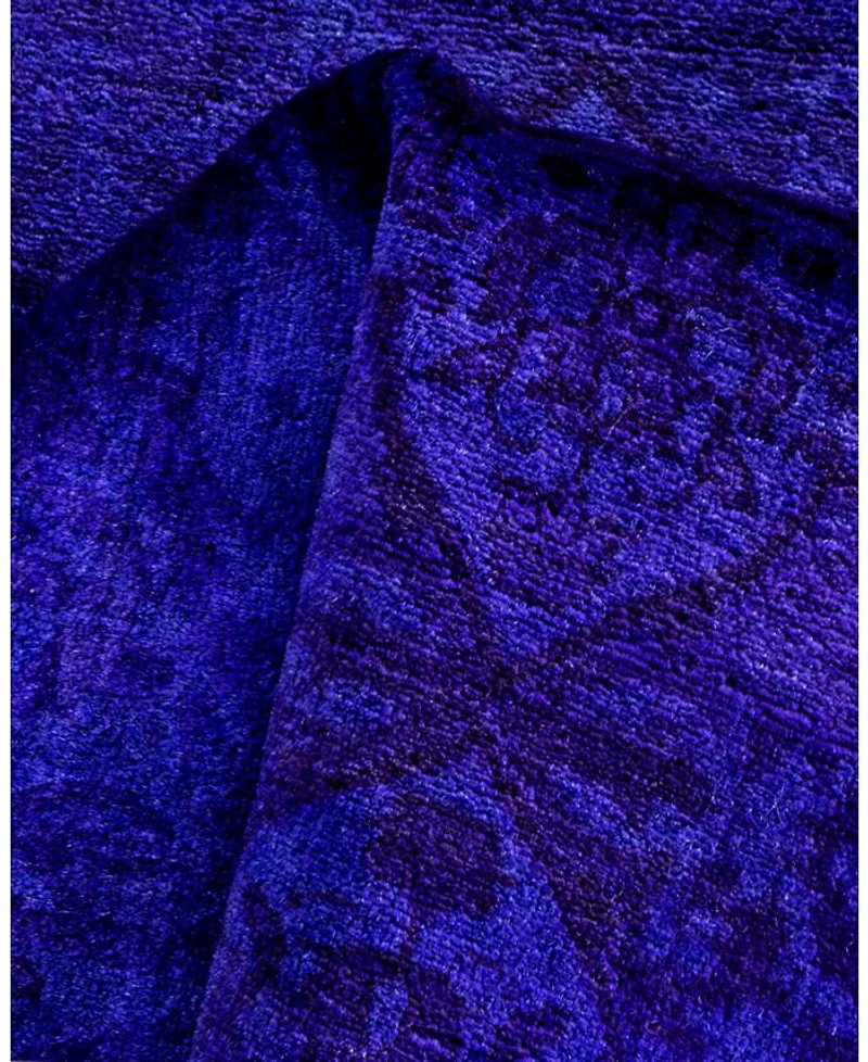 Bloomingdale's Fine Vibrance M1567 Runner Area Rug, 2'8" x 11'7"