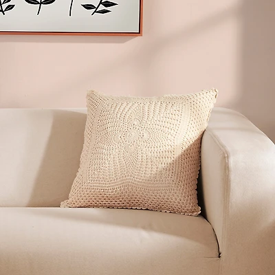 Roselli Trading Esme Crocheted Pillow