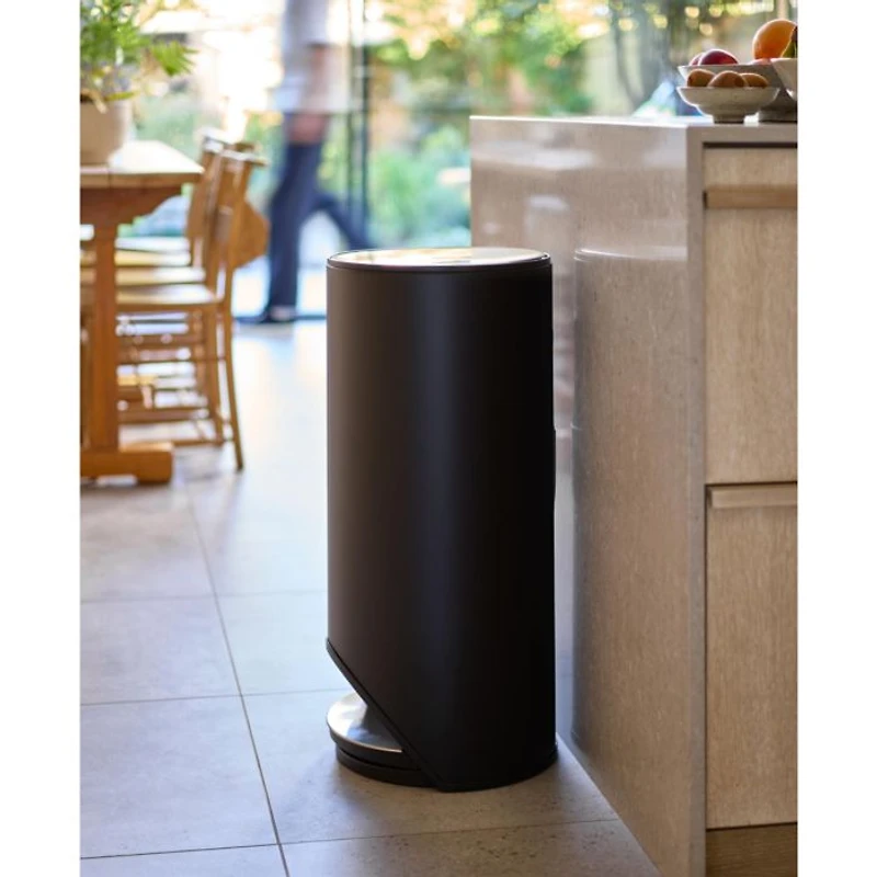 Arc Liter Slimline Pedal Trash Can With Liner Pocket
