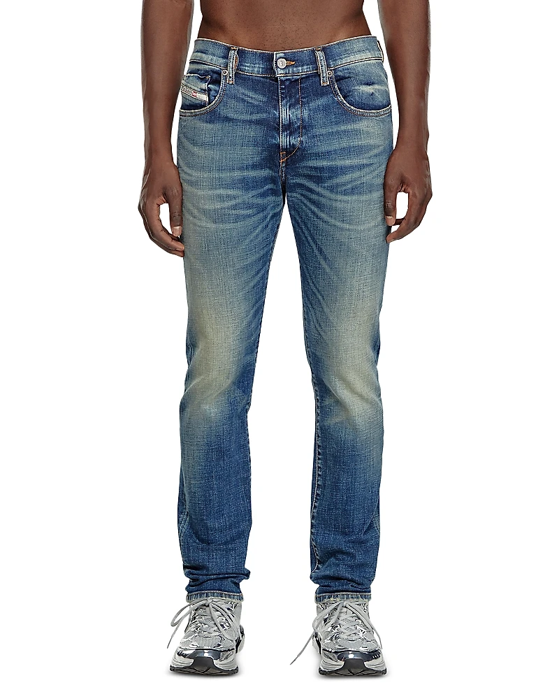 Diesel 2019 D Strukt Slim Fit Jeans