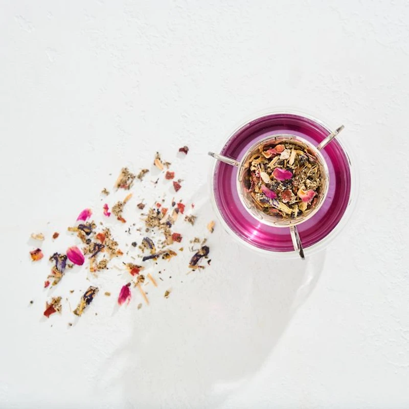 Queen of Wellness: Women's Hormone Balancing Tea for PMS, Healthy Cycles & Menopause, 6 oz.