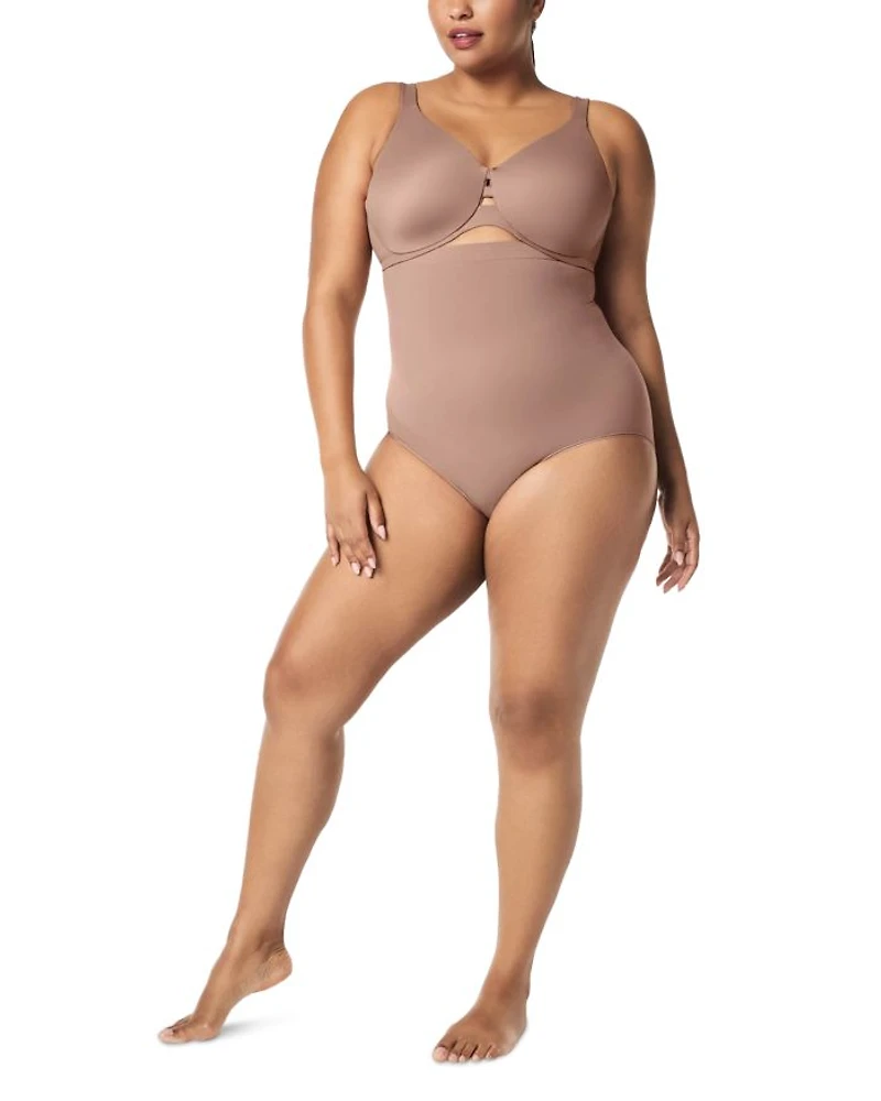 Everyday Seamless Shaping High-Waisted Brief
