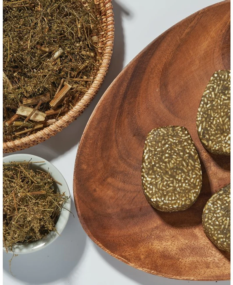 Mugwort Soothing Family Shampoo Bar