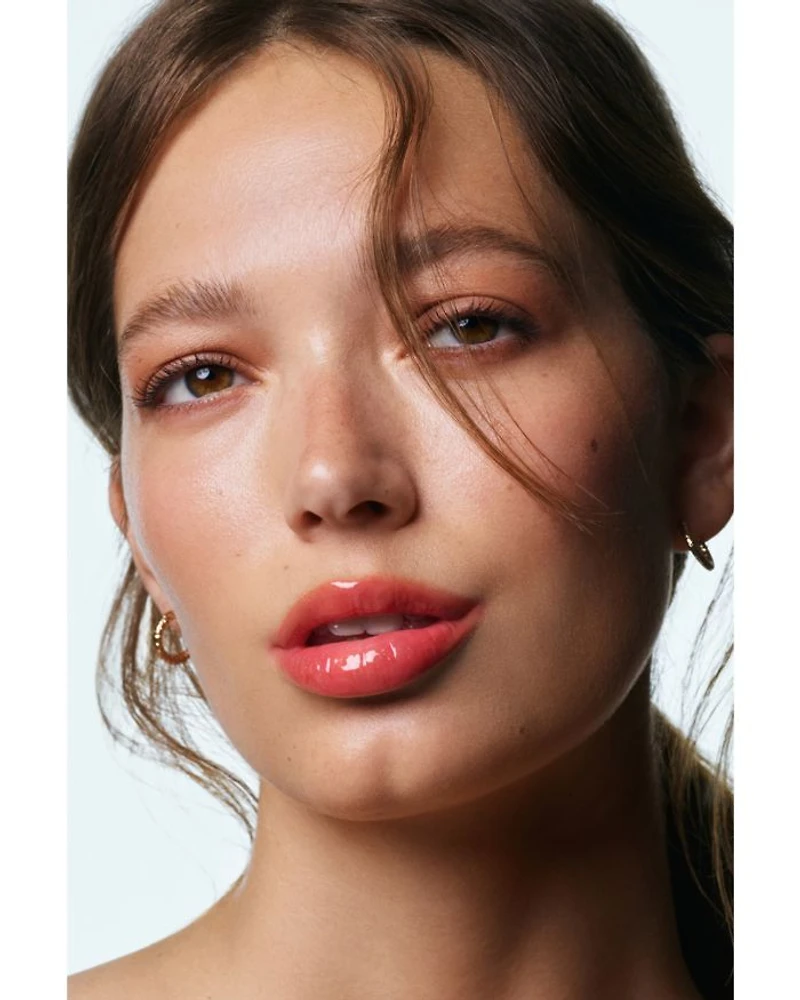 The Plasma Lip Compound Tinted