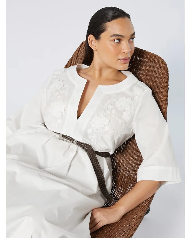 Uscita Opossum Embroidered Split V Neck Dress