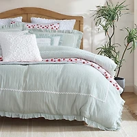 Peri Home Rene Ruffle Comforter Set, Full/Queen