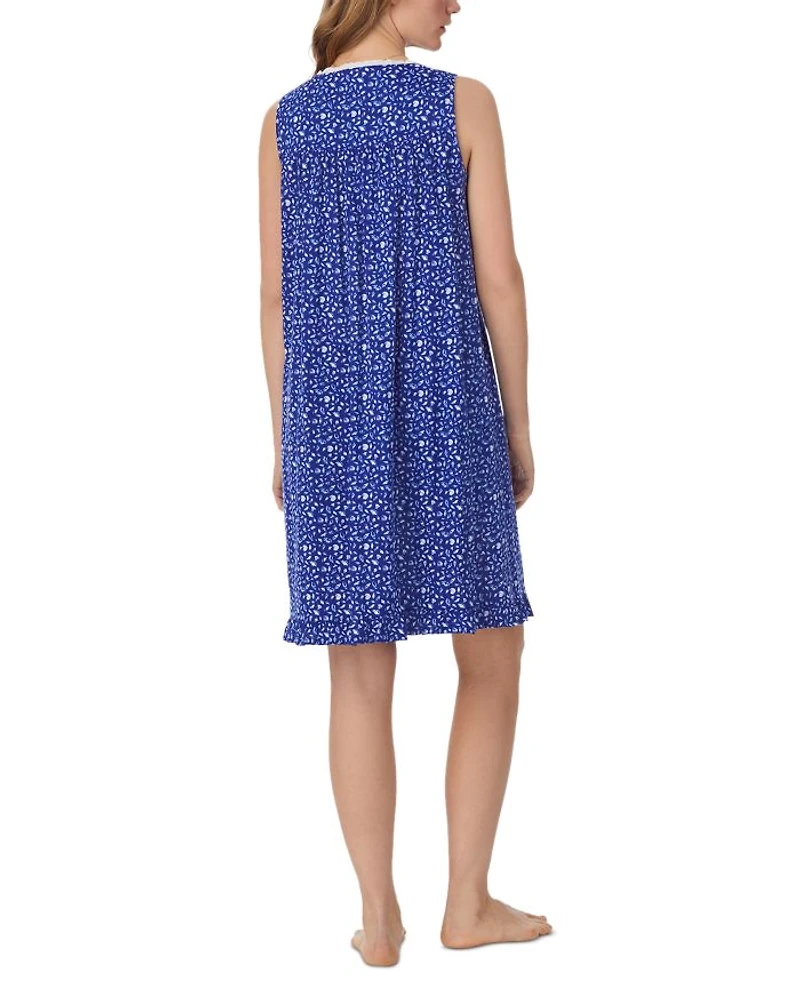 Dainty Sleeveless Short Chemise