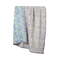 vVyom Lilac Bloom Handcrafted Cotton Quilt, Queen