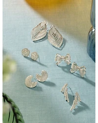 Diamond Round & Baguette Flower Stud Earrings in 14K White Gold