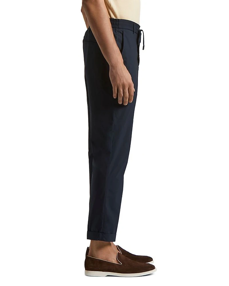 Relaxed Fit Cropped Joggers