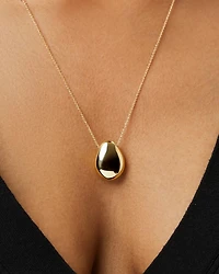 Gold Pendant Necklace - Pebble