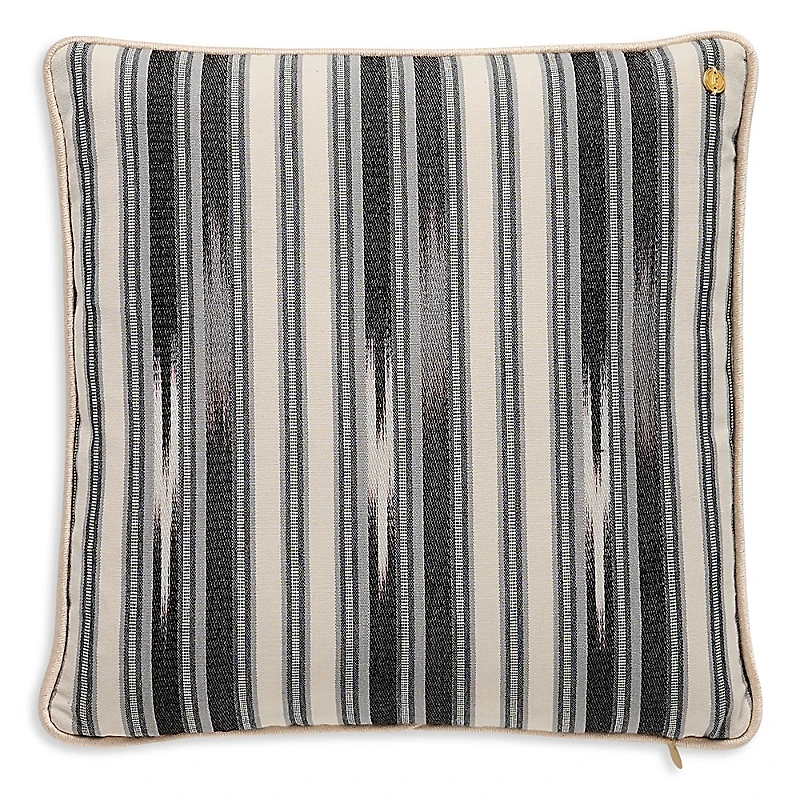 Kutnia Kutnu Ikat Decorative Pillow, 20 x 20