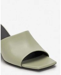 Women's Mesure Leather Sandals