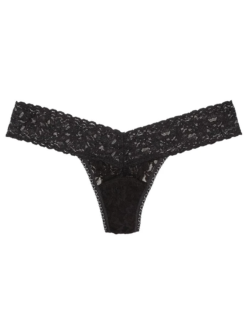 Signature Lace Petite Low Rise Thong