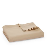 Elliot Coverlet, Queen