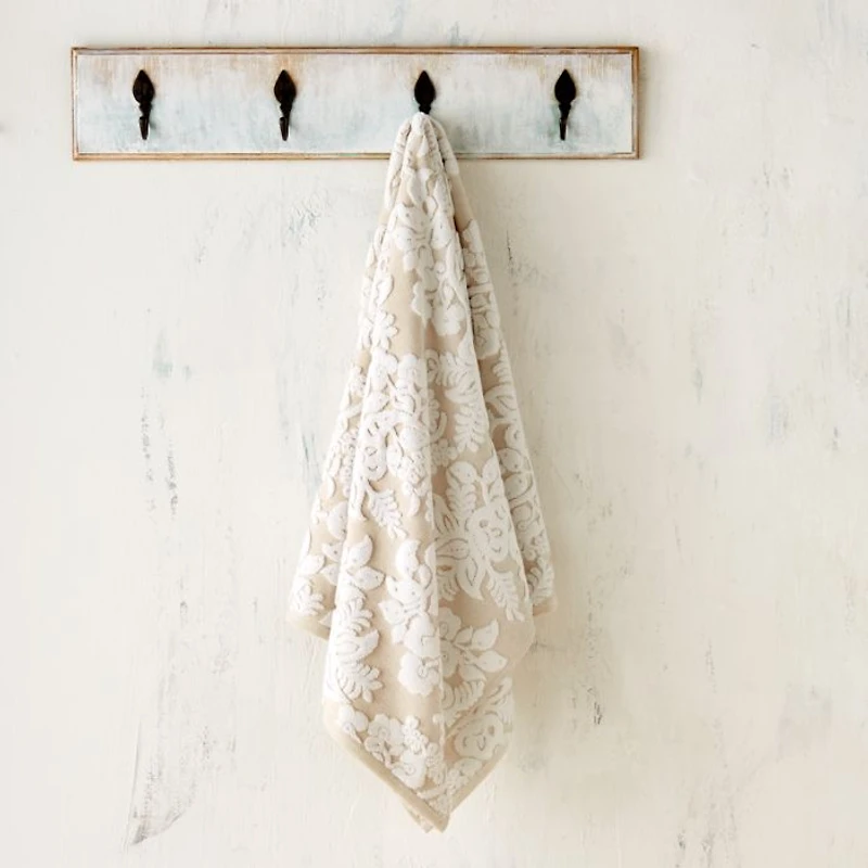 Pasak Bath Collection