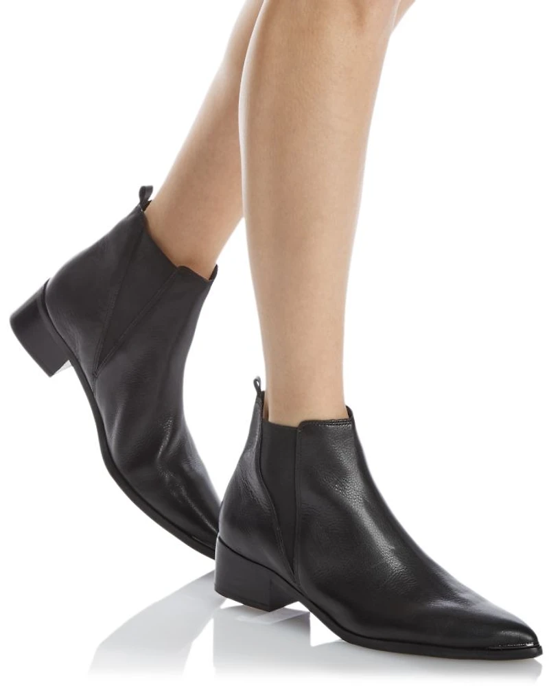 Women's Yale Pointed Toe Chelsea Boots