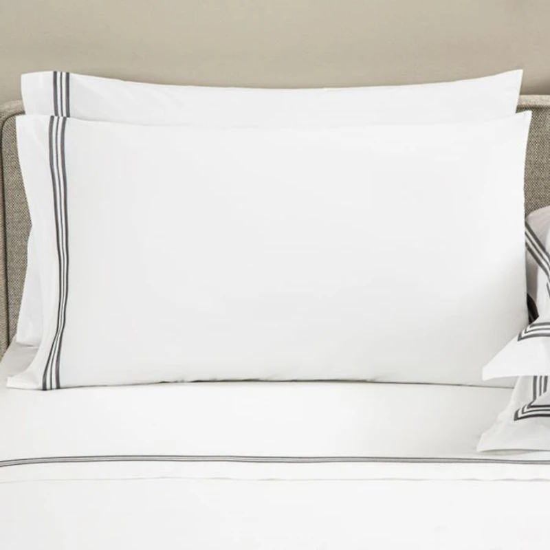 Triplo Poplin Pillowcase, Standard
