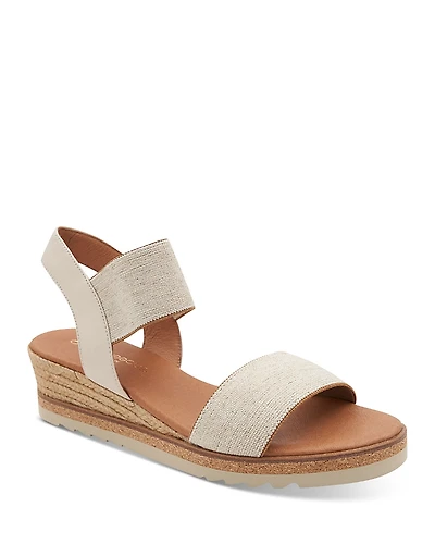 Andre Assous Women's Neveah Wedge Heel Sandals