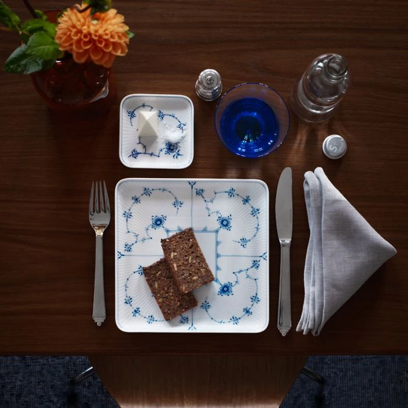 Blue Fluted Plain Large Square Plate