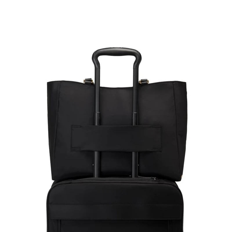 Voyageur Valetta Large Tote Bag