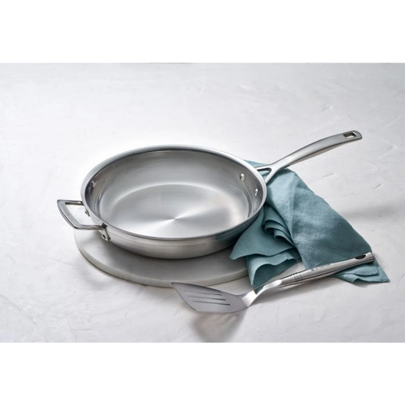 Stainless Steel 3.5-Quart Saucier Pan With Lid