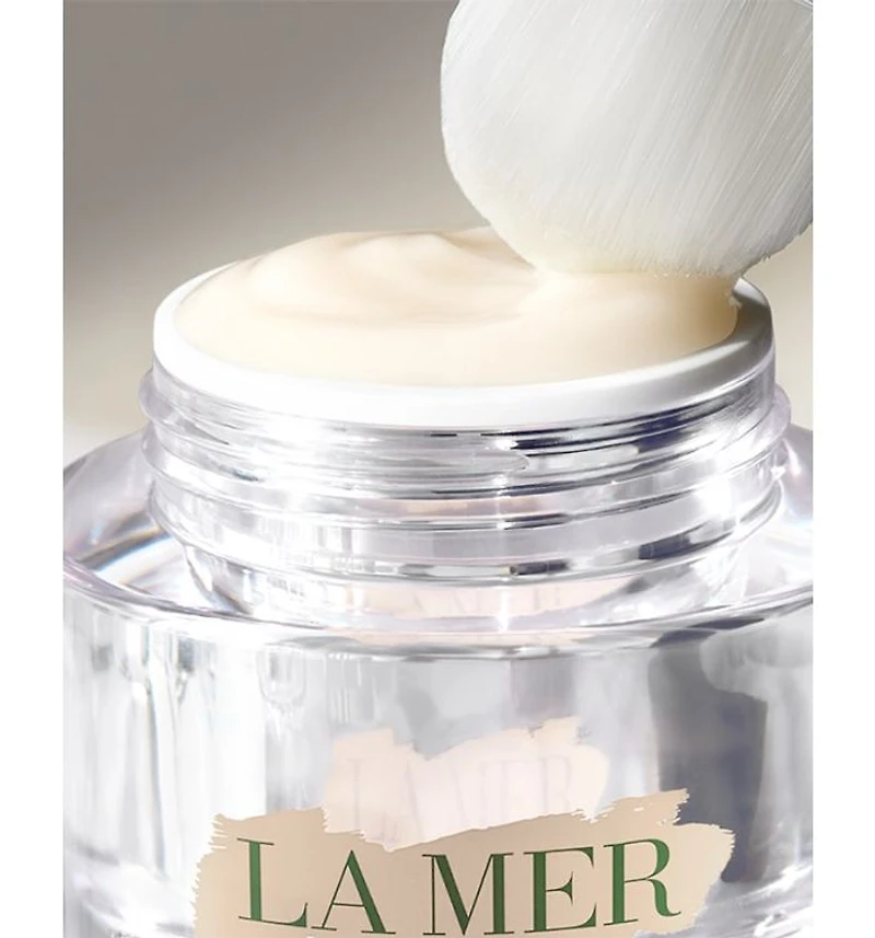 The Neck & Décolleté Concentrate 1.7 oz.