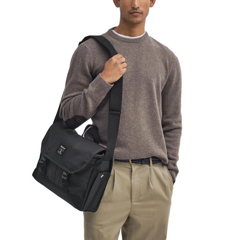 Field Wax Messenger Bag