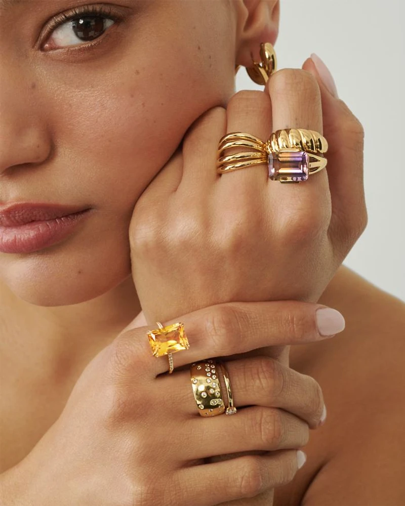 Amethyst East-West Ring in 14K Yellow Gold
