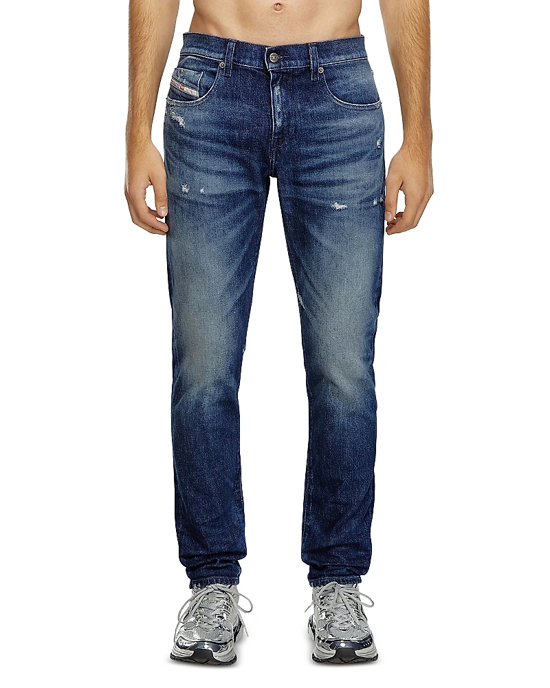 Diesel 2019 D-Strukt Slim Fit Jeans