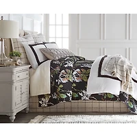 Amity Home Fitzgerald Quilt