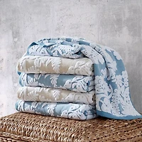 Pasak Bath Collection