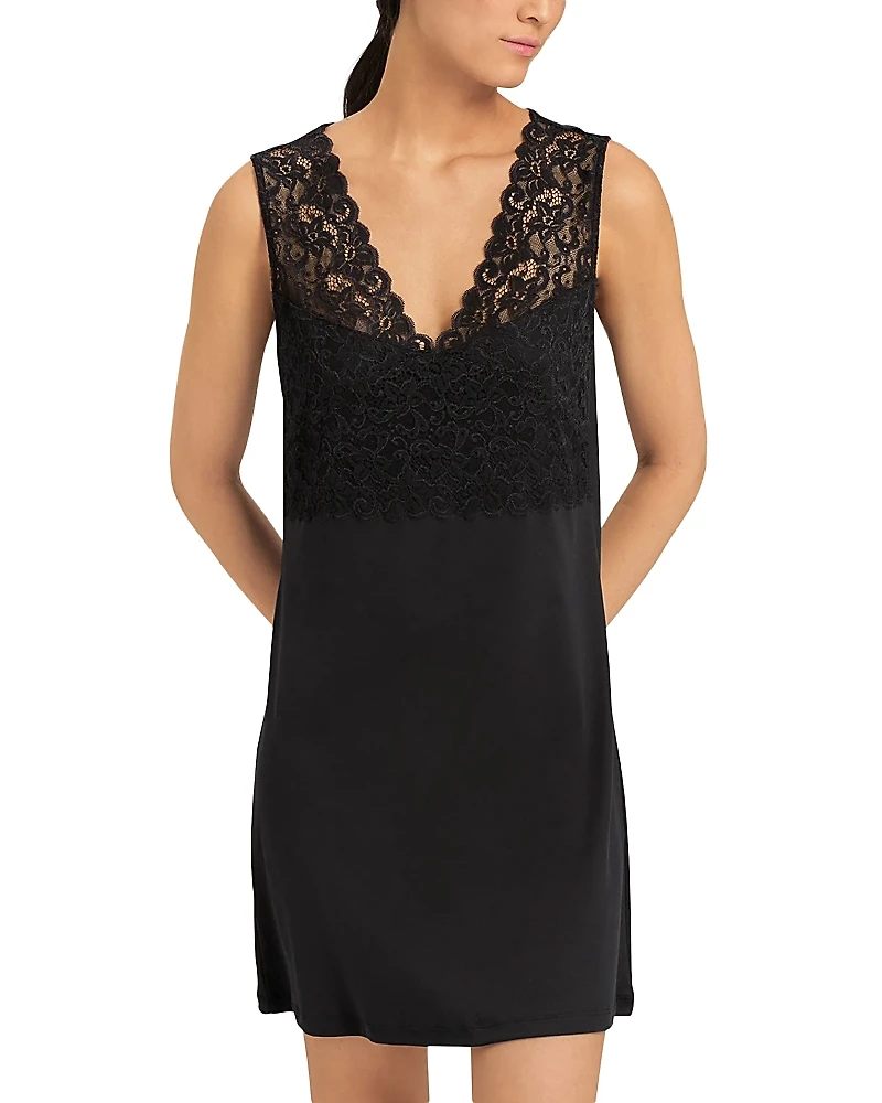 Hanro Moments Lace Tank Gown