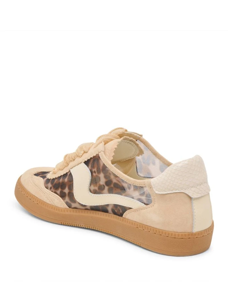 Women's Notice Sneakers