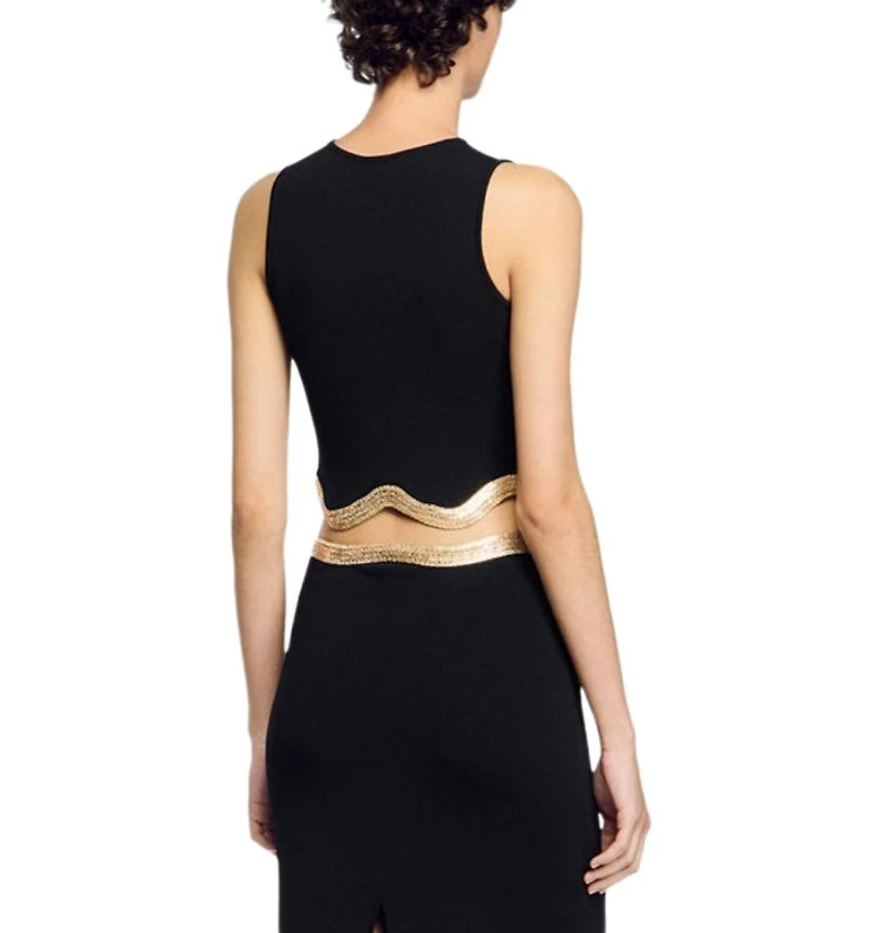 Cropped Jumper with Chain Detail