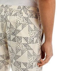 Elijah 6.75" Shorts
