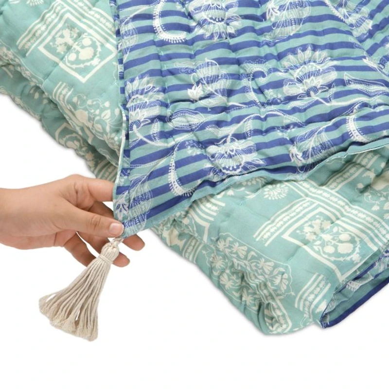 Jade Handcrafted Cotton Quilt, King