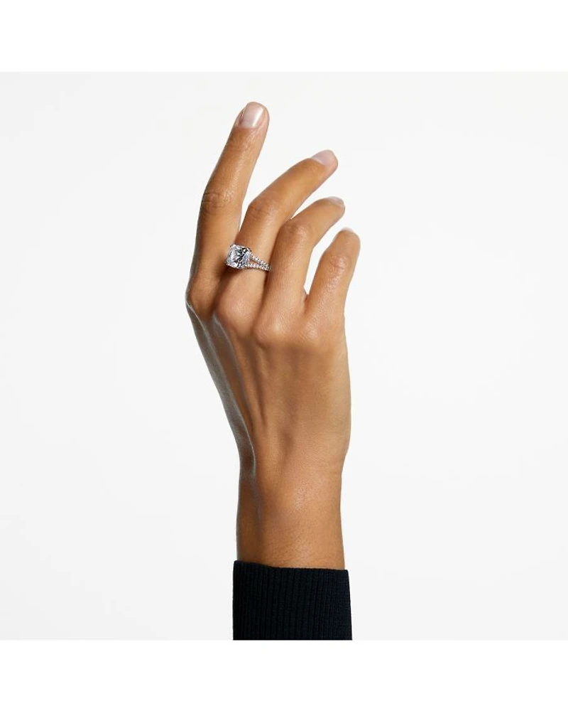 Stilla Square Crystal Ring