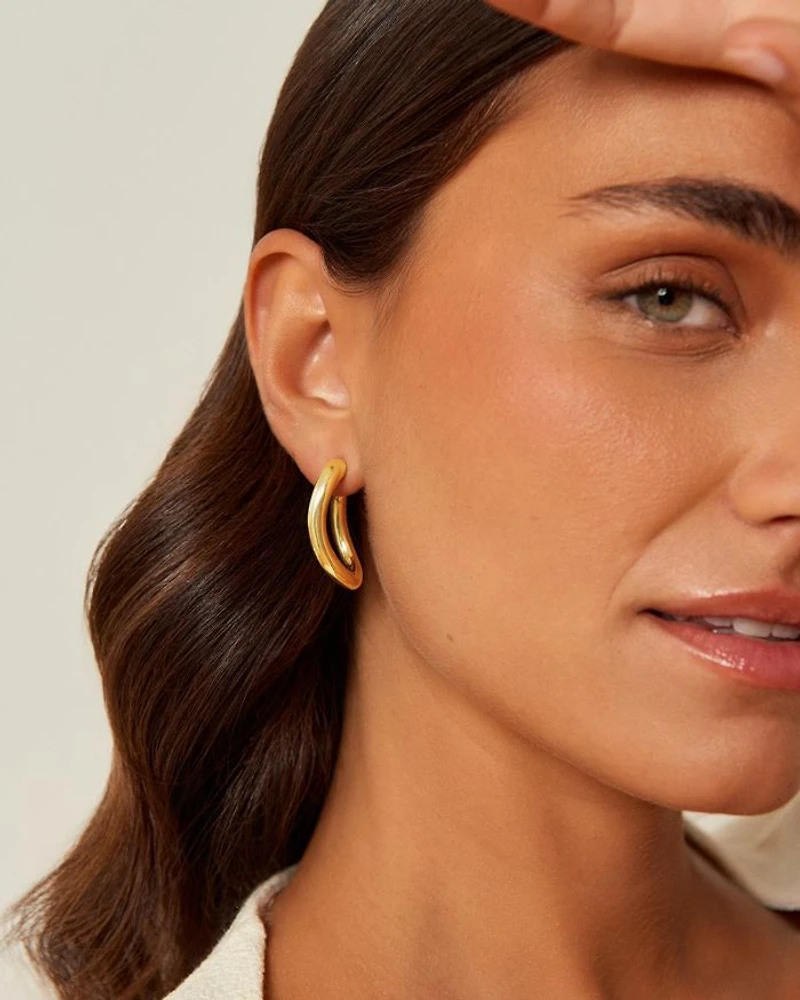 Queen Hoop Earrings