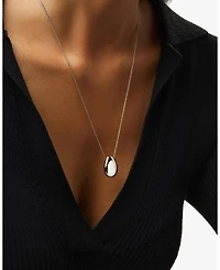 Pebble Silver Pendant Necklace