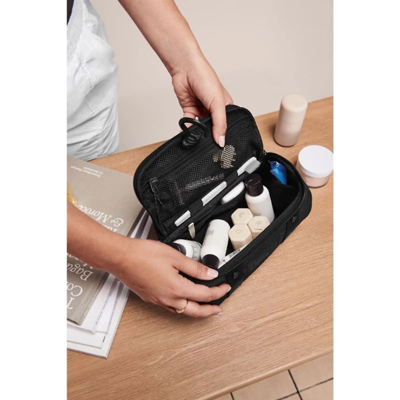 Seoul Large Dopp Kit