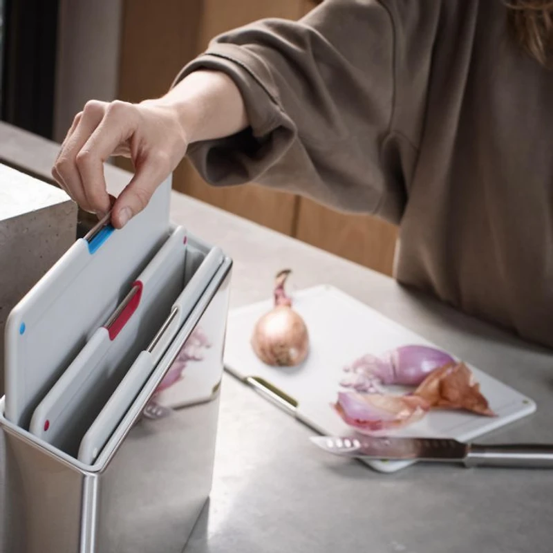 Folio Steel 4 Piece Cutting Board and Case Set
