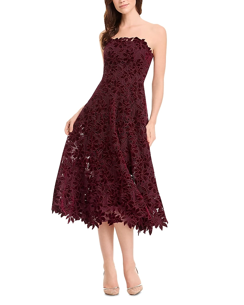 Dress the Population Kailyn Strapless Lace Dress