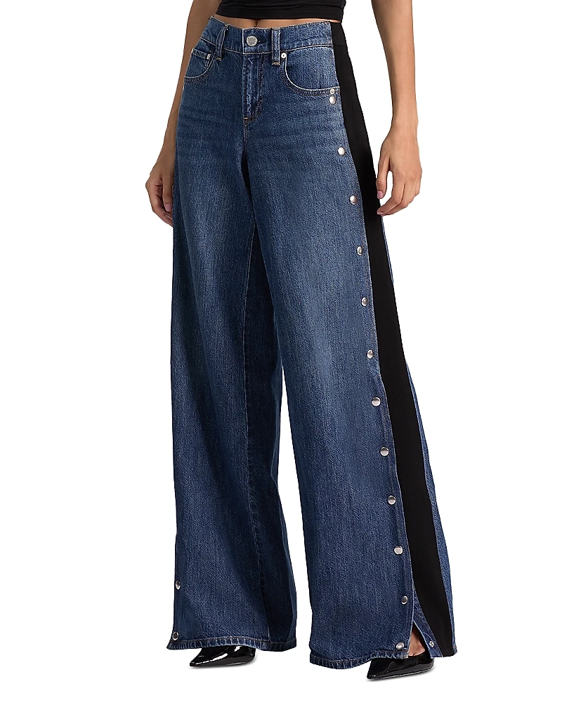 Alice and Olivia Amazing Low Rise Wide Leg Snap Trim Jeans