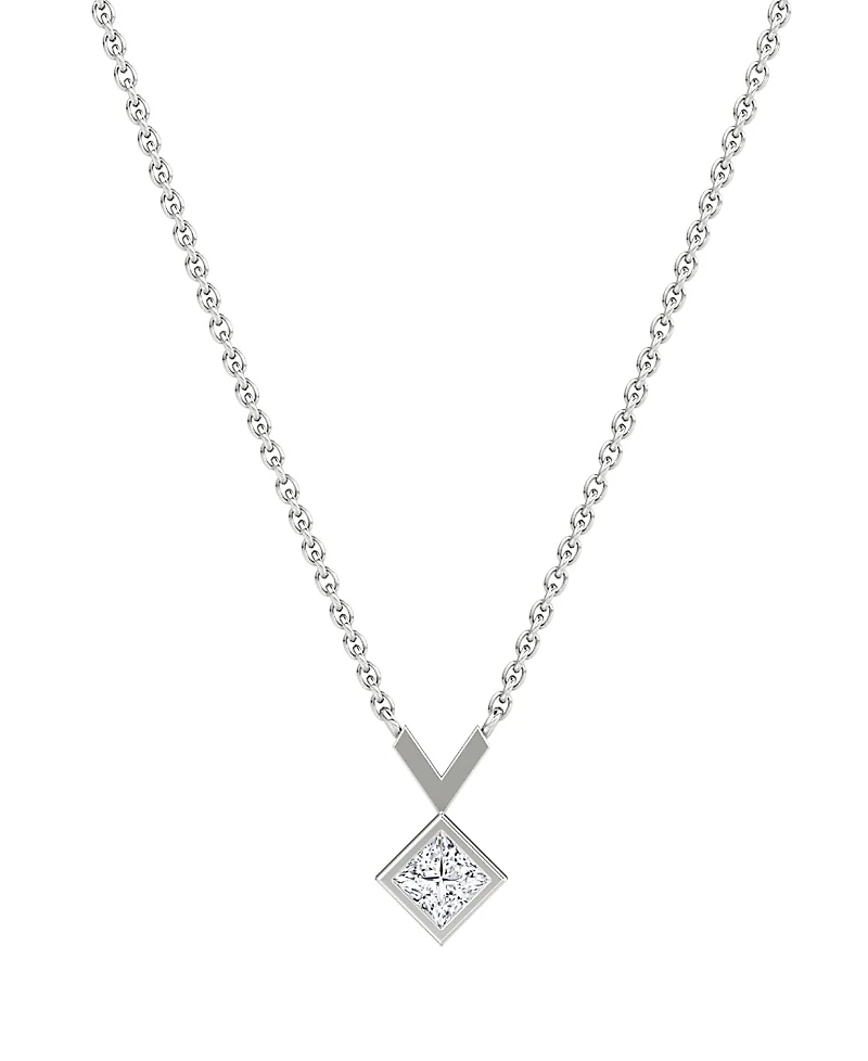 Vrai Arrow Necklace
