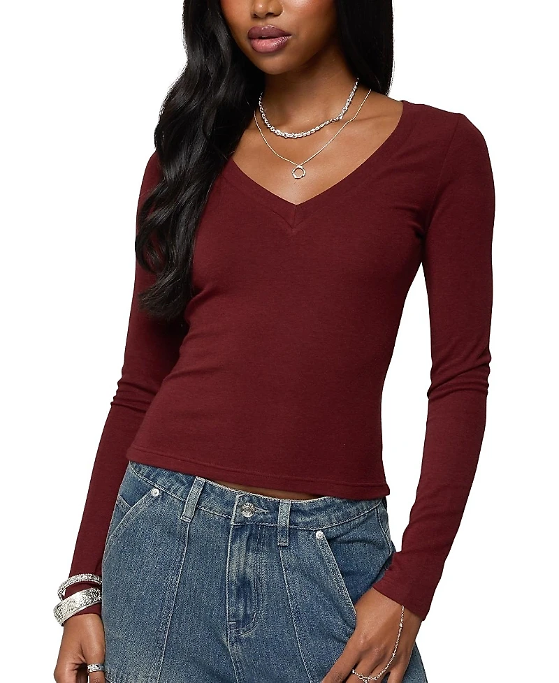 Edikted Larna V Neck Ribbed T Shirt